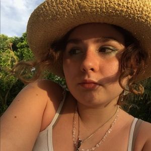 Meet your Posher, Jazmine